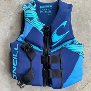 O’Neil life vest, like new!